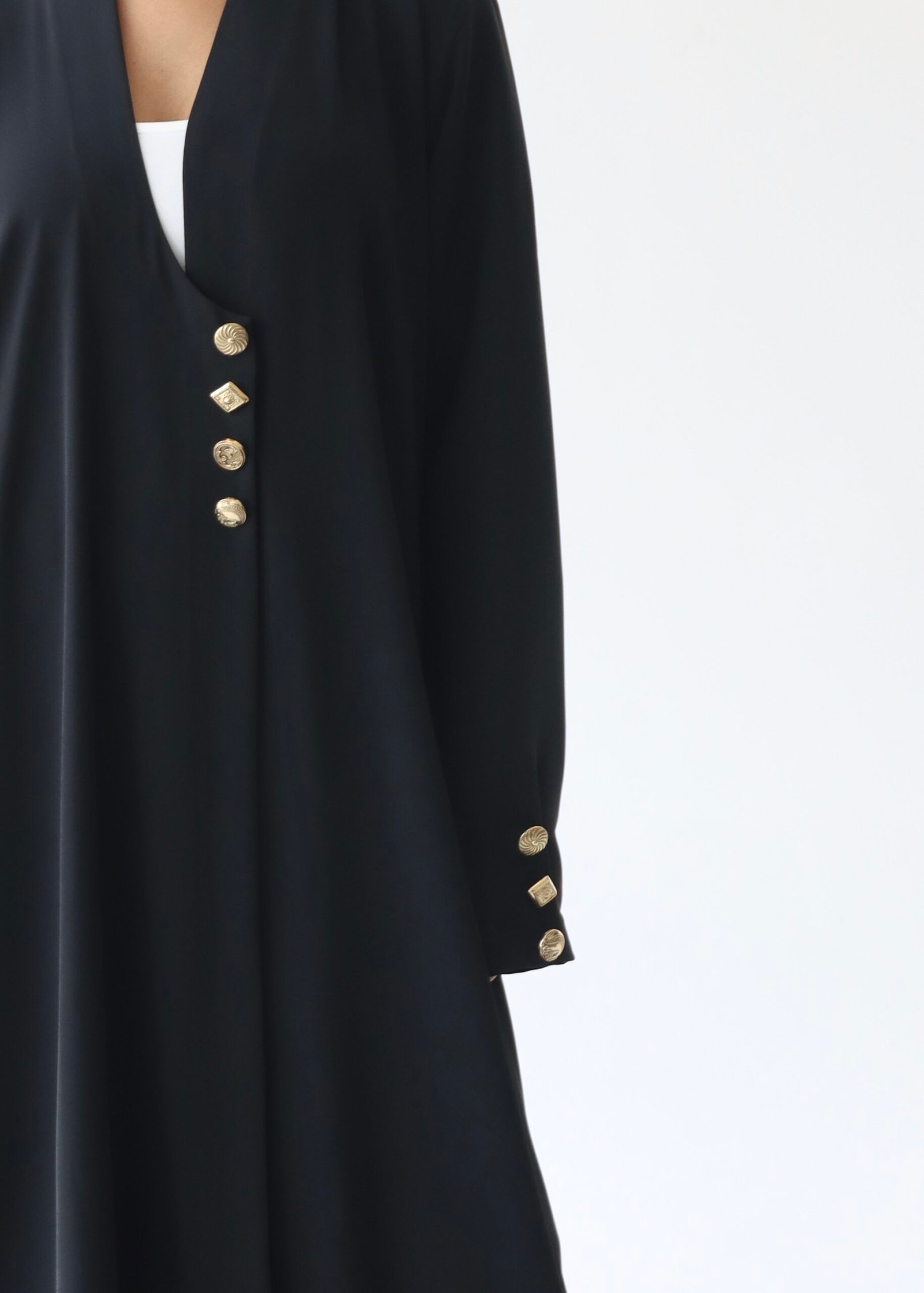 M011-3 Pure Black (M 54)