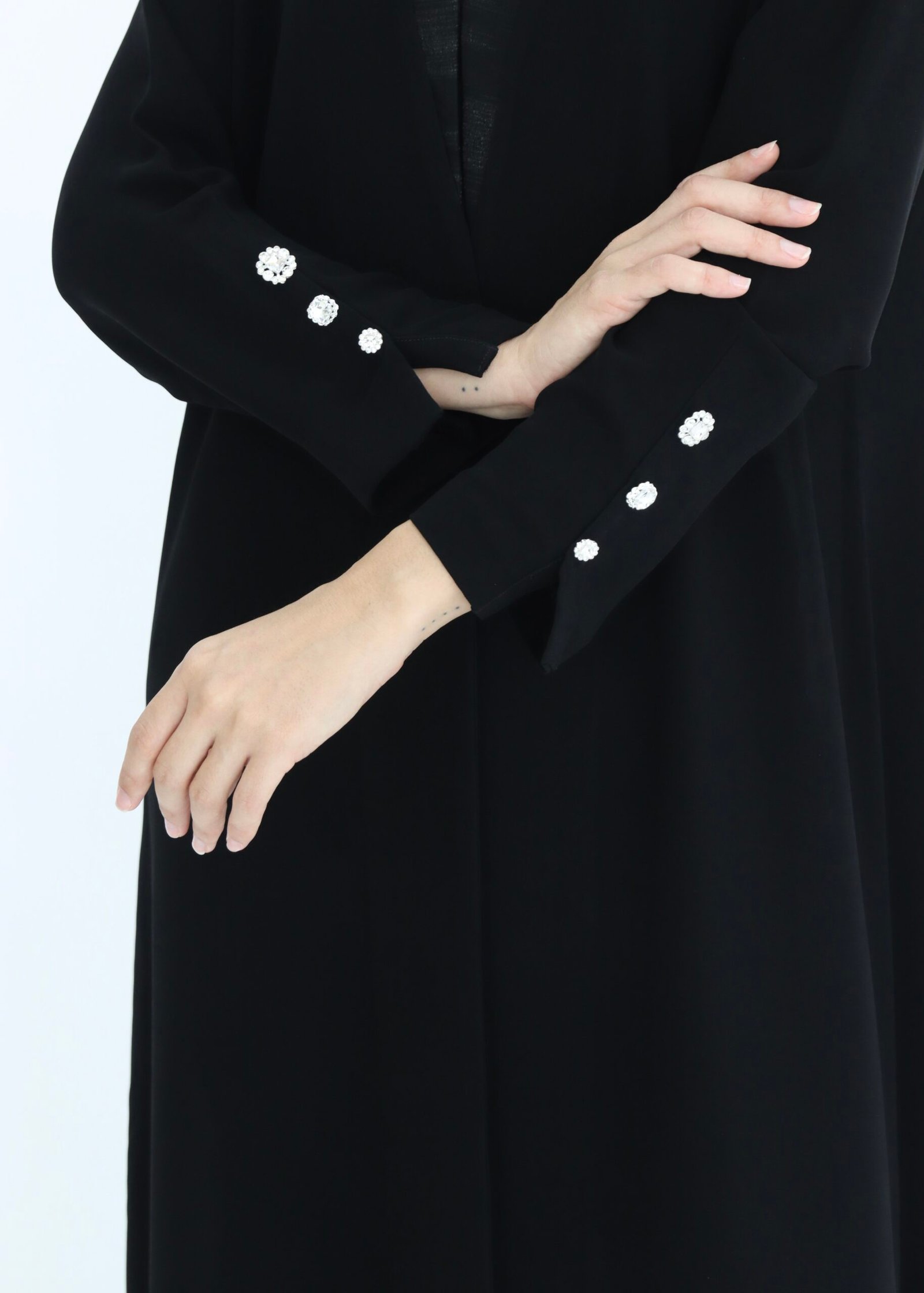 M039-3 Layali Noir