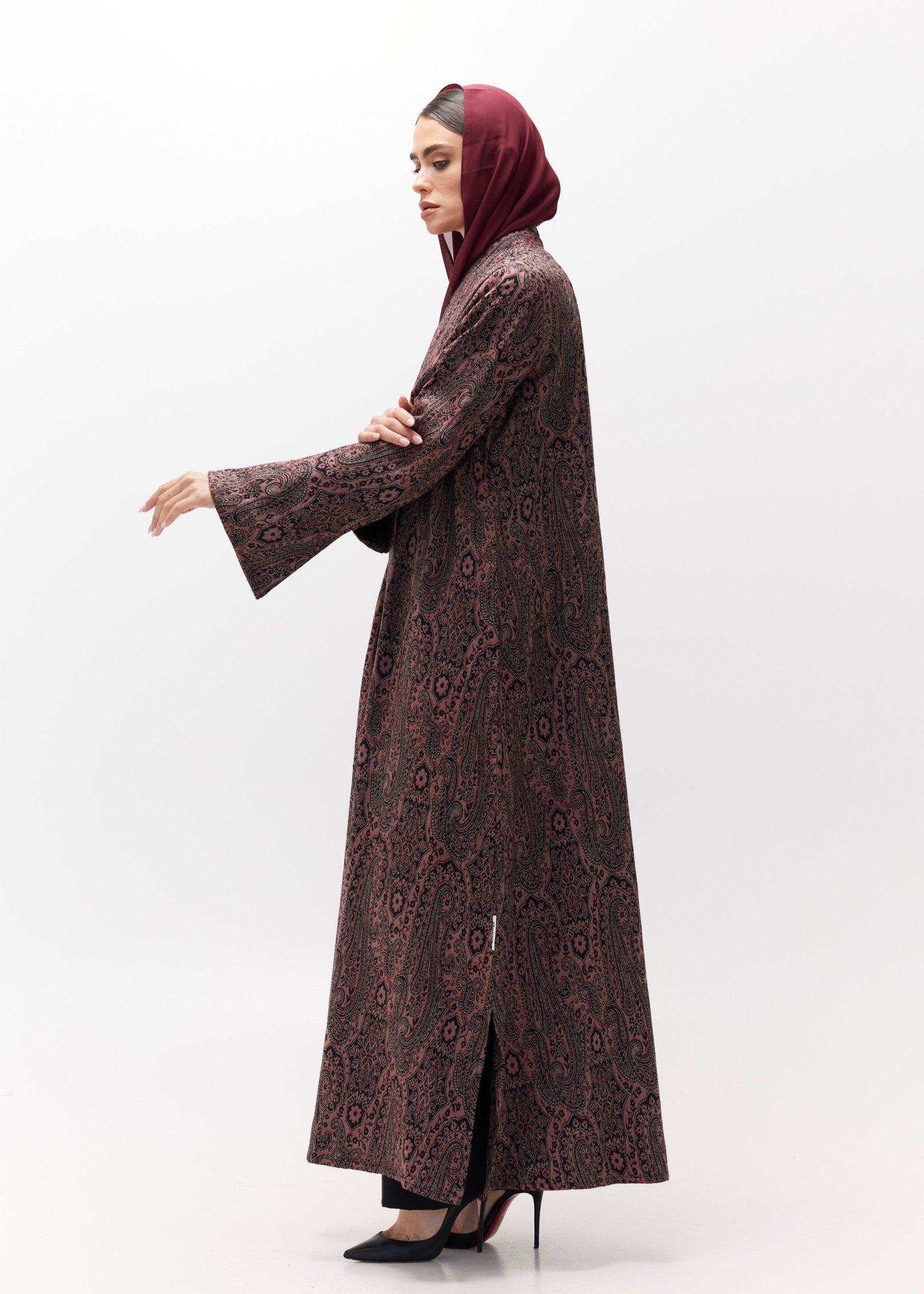 M043 - M2 Cashmere Charm