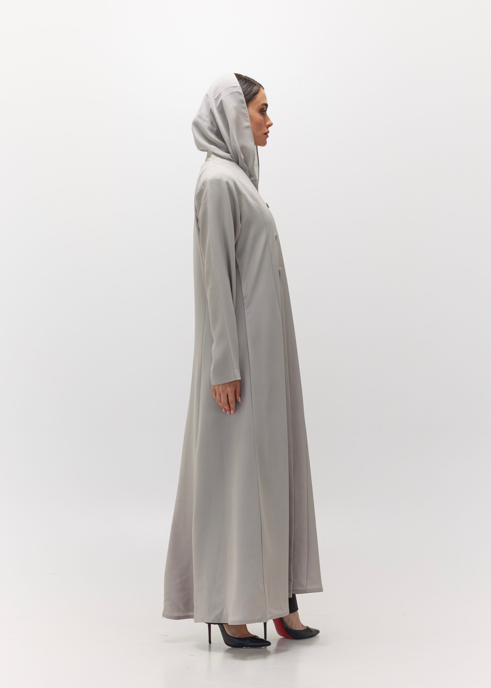 M028 -3 off white Infinity Abaya