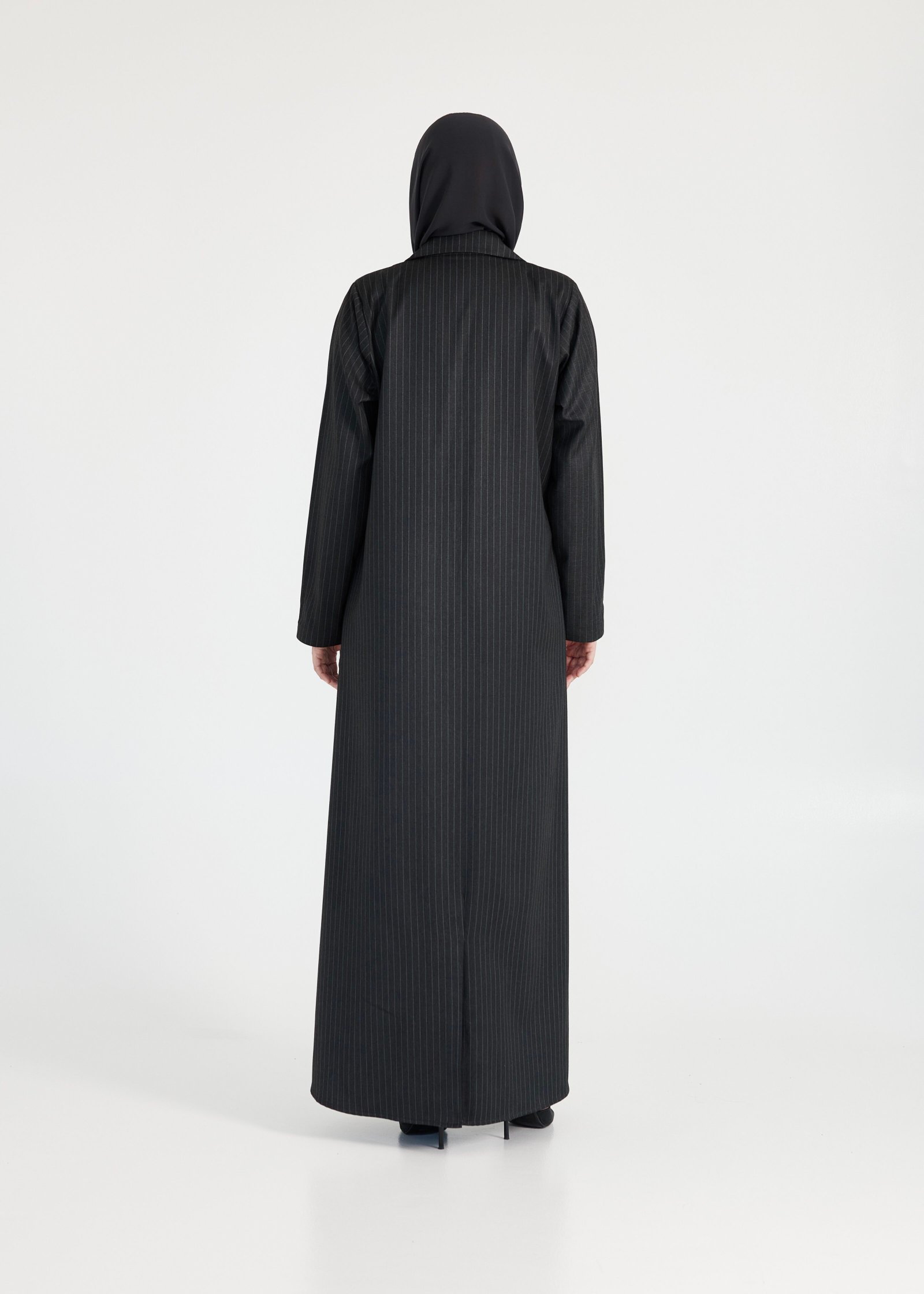 M051-3 Daily Task Abaya