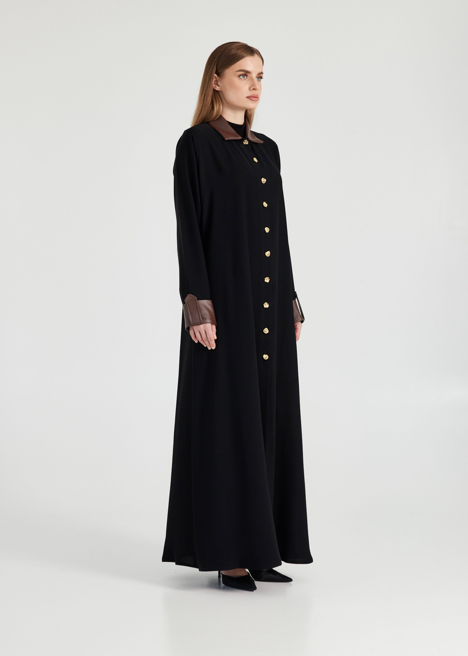 M052-2 Black Core Abaya