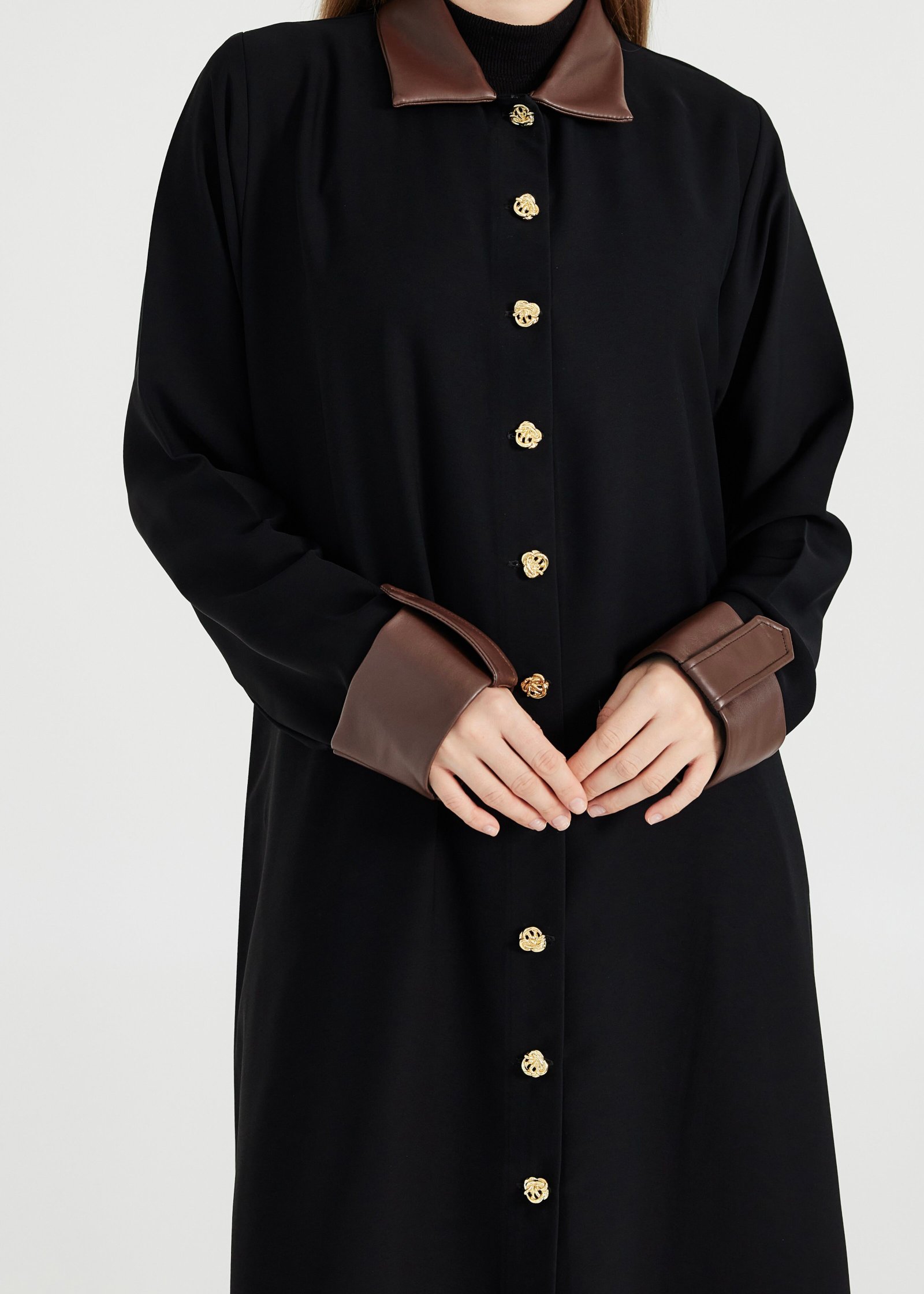 M052-3 Black Core Abaya
