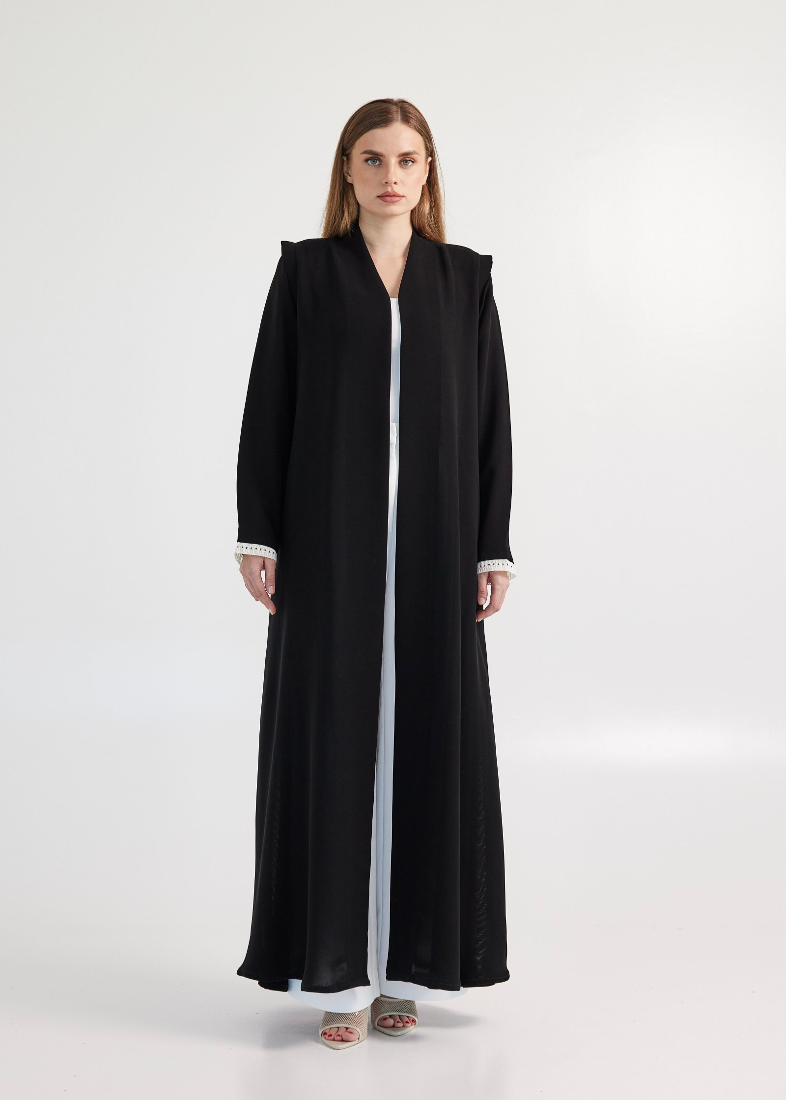 M056-1 Sharp Abaya