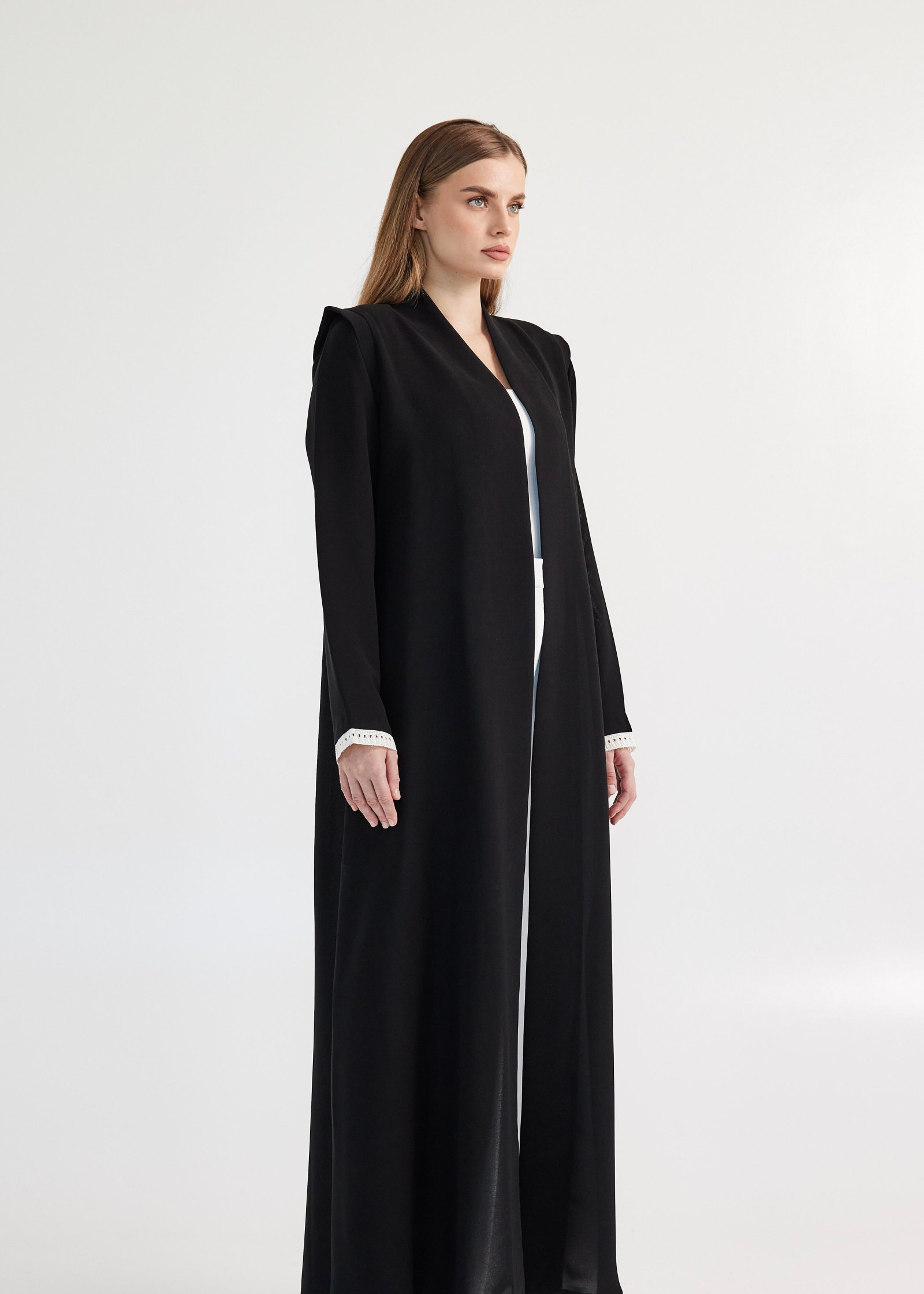 M056-2 Sharp Abaya