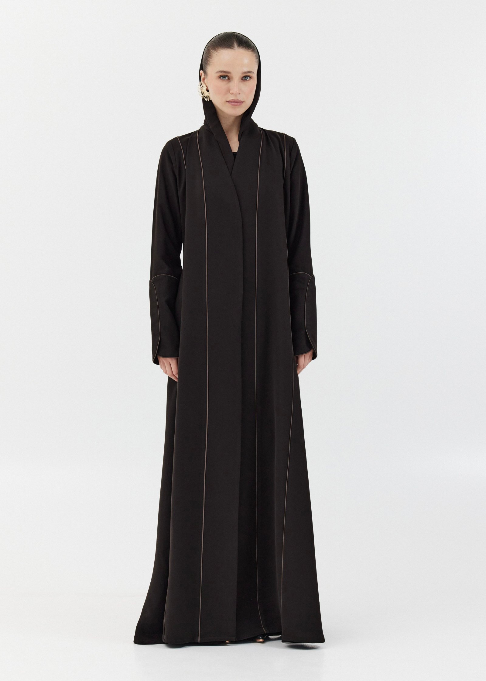 M062-1 Line Fit Abaya (S 54.5 Black)