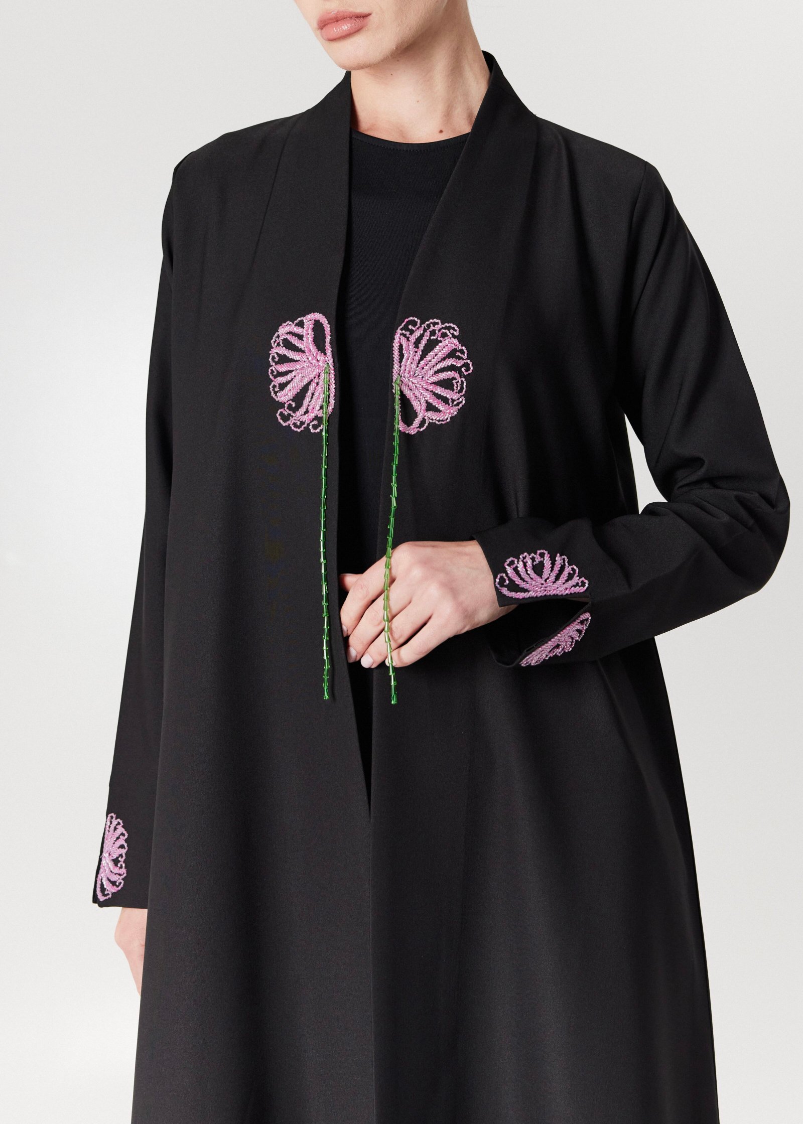m070-3 Abilene Rose Abaya