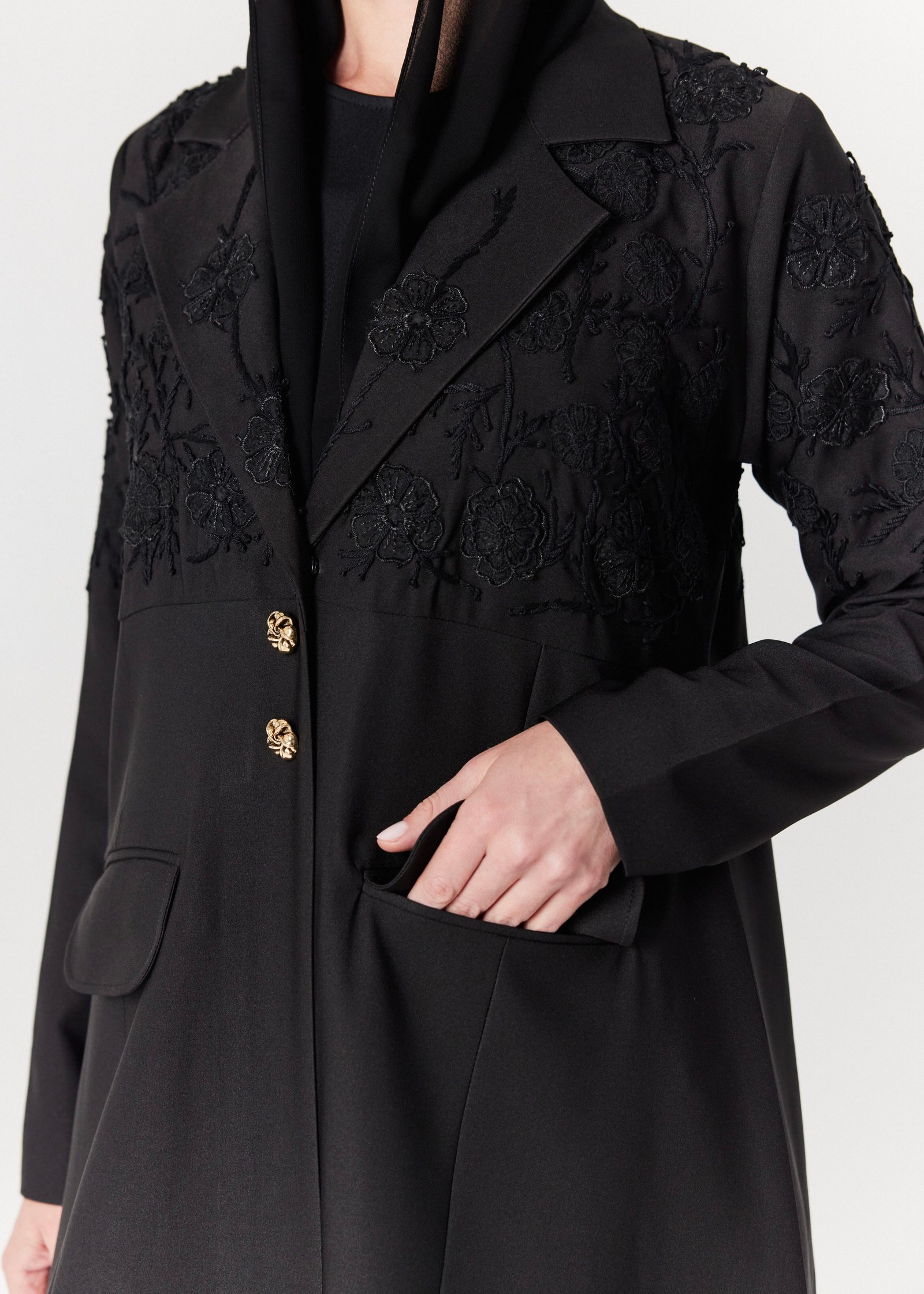 m072-2 Ora Black Abaya