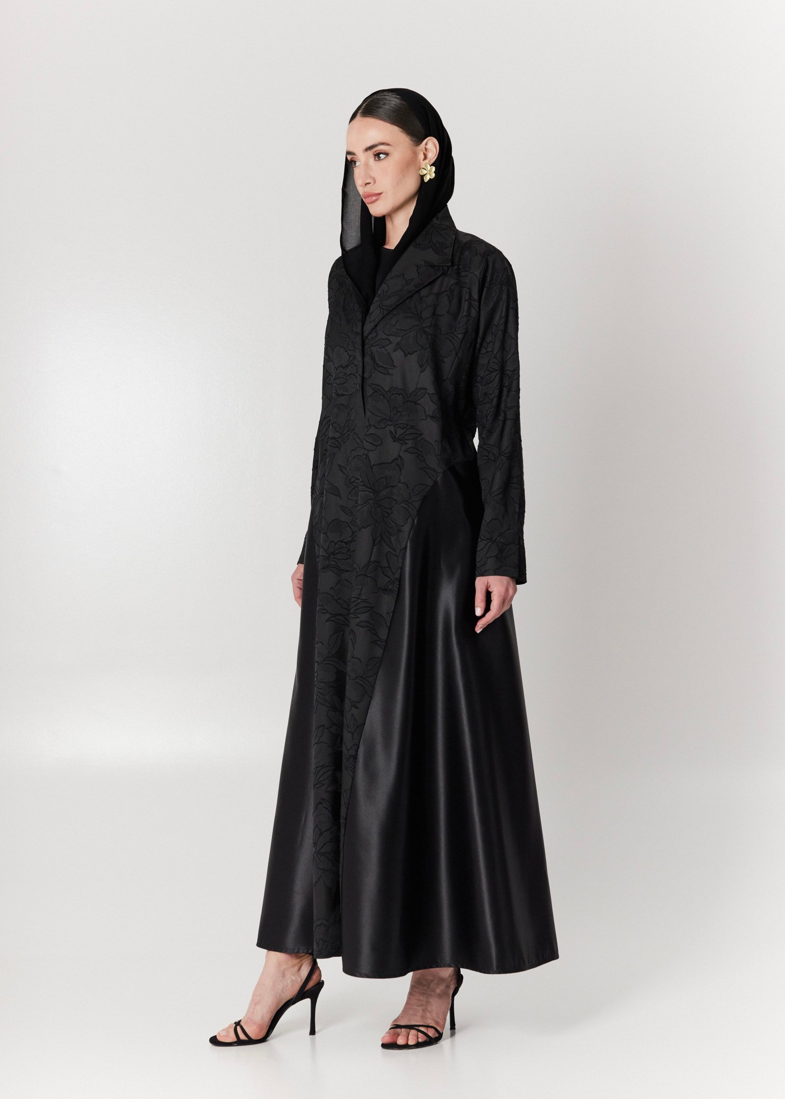 m074-2 Jasmine Abaya