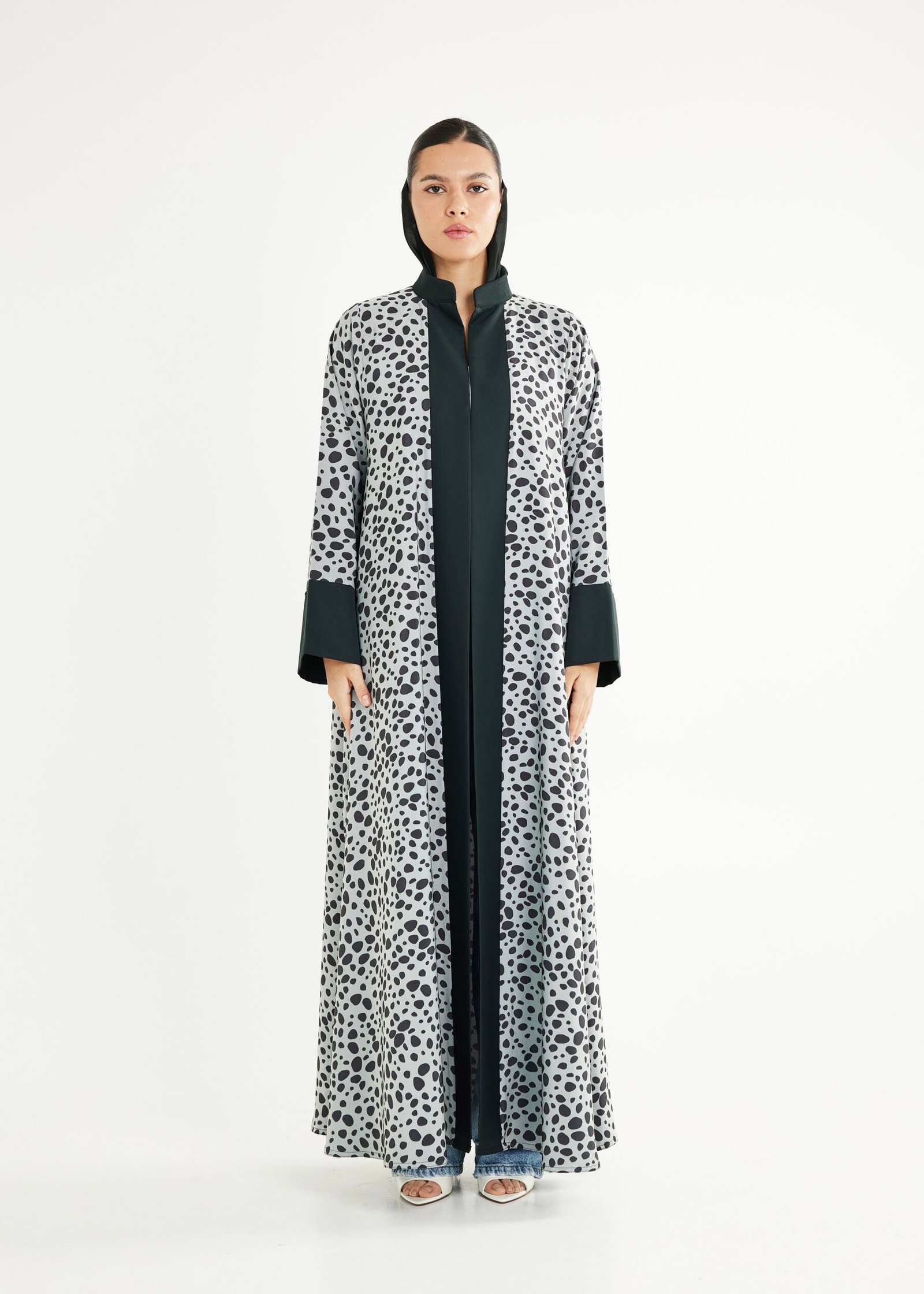 Dotted Abaya (S 57)
