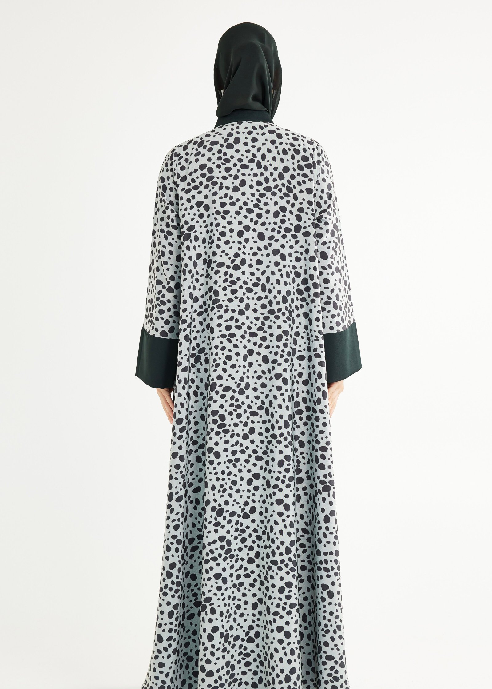 Dotted Abaya (S 57)