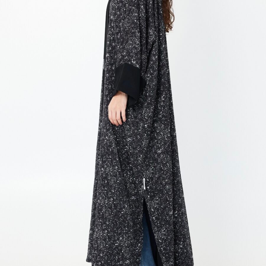 Flow Abaya