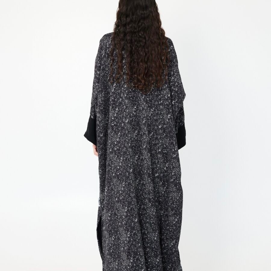 Flow Abaya