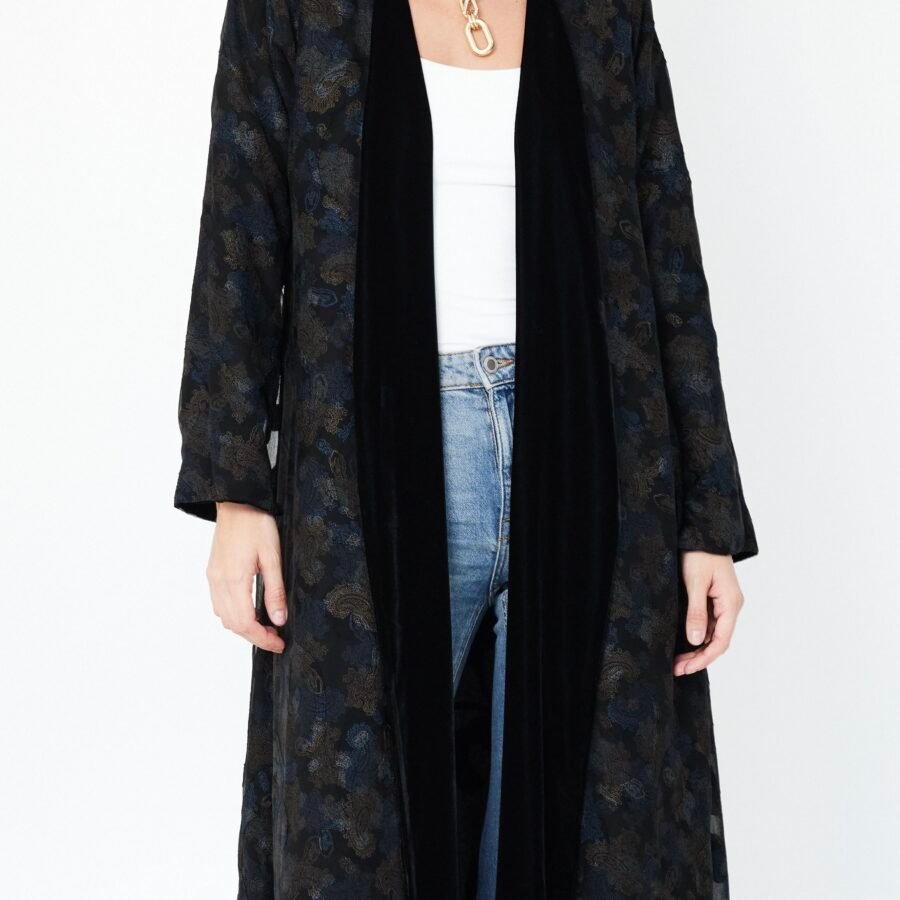 Velora Abaya