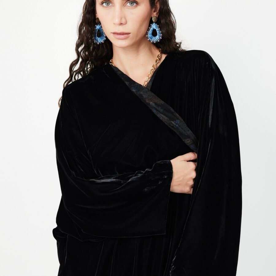 Velora Abaya