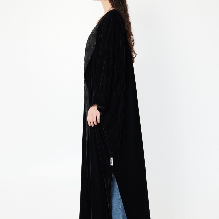 Velora Abaya