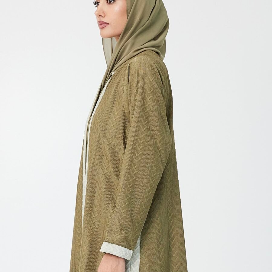 Daily Line Abaya