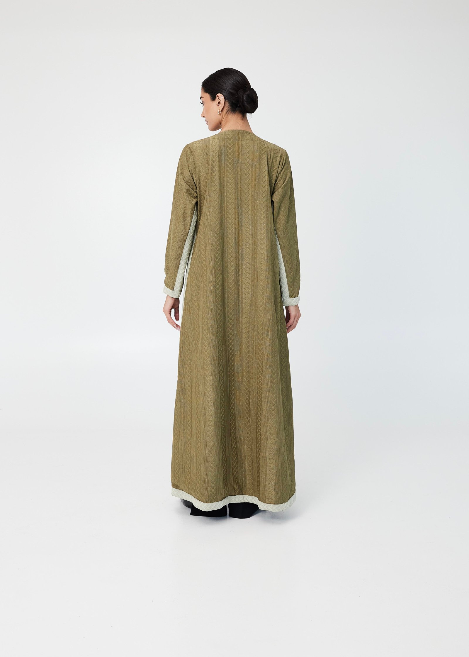 Daily Line Abaya