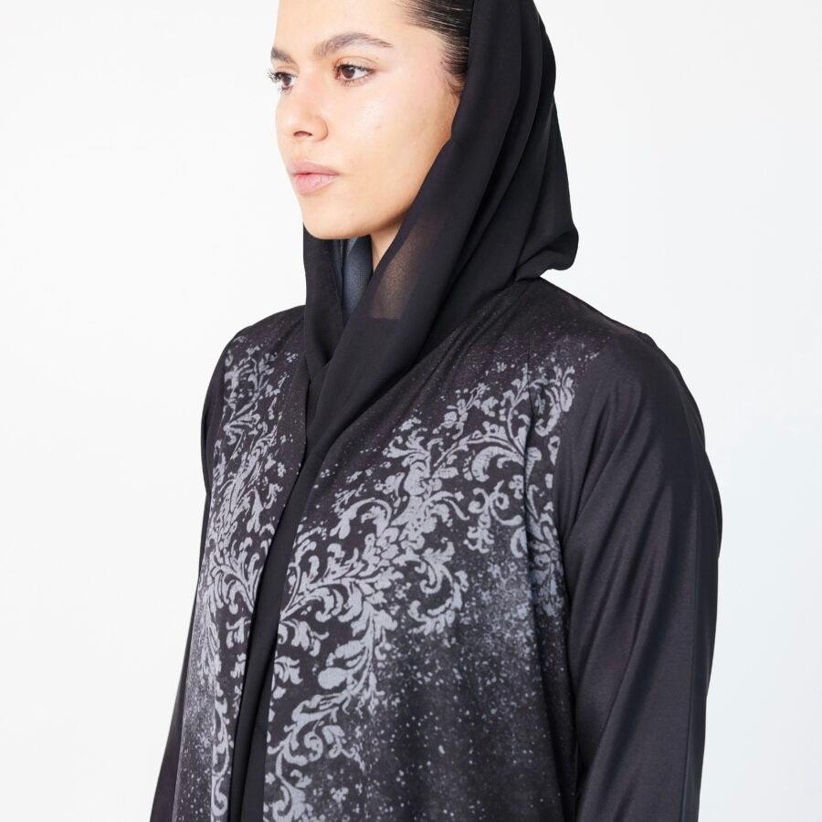 Noor Abaya