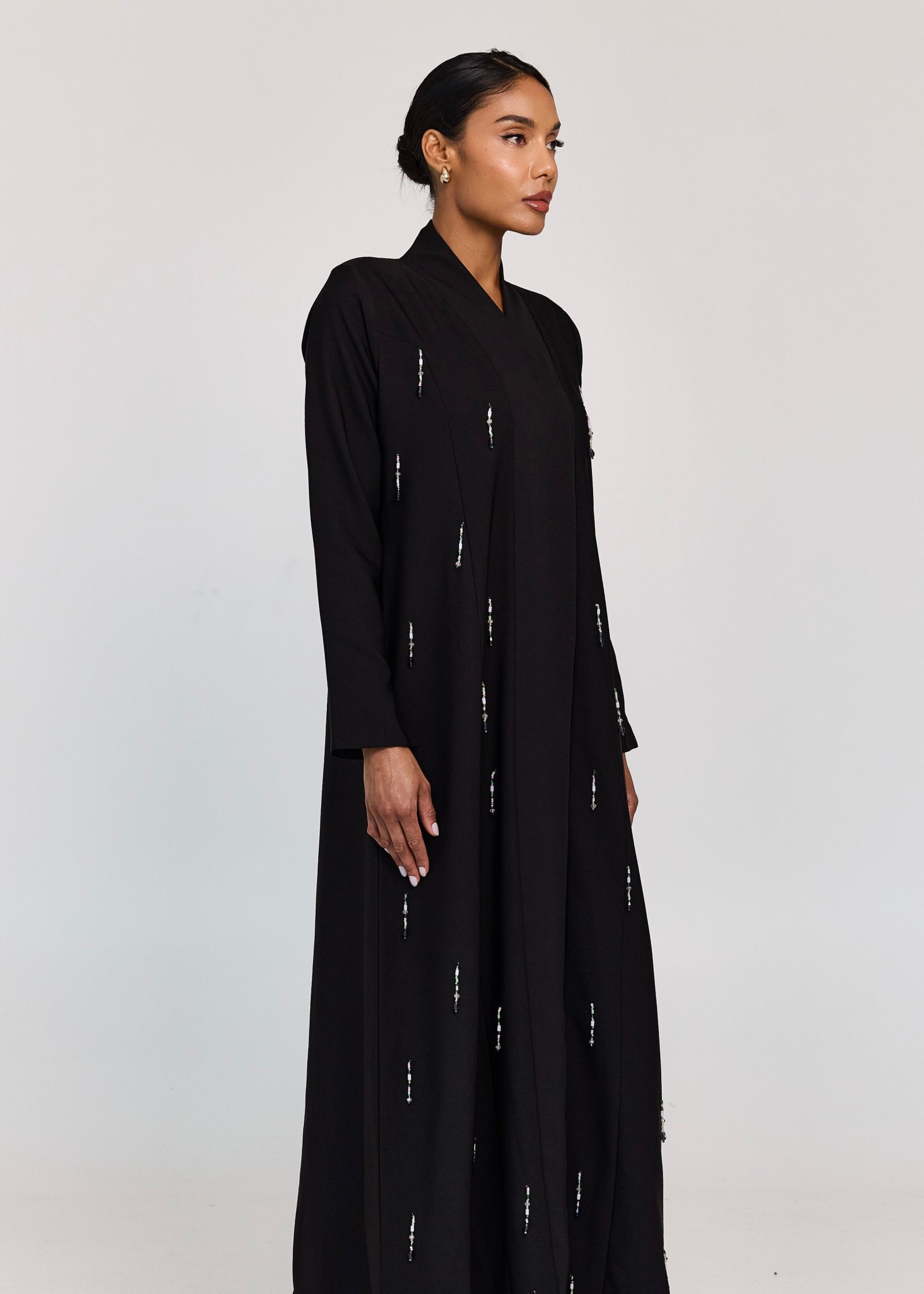 Refined Line Abaya