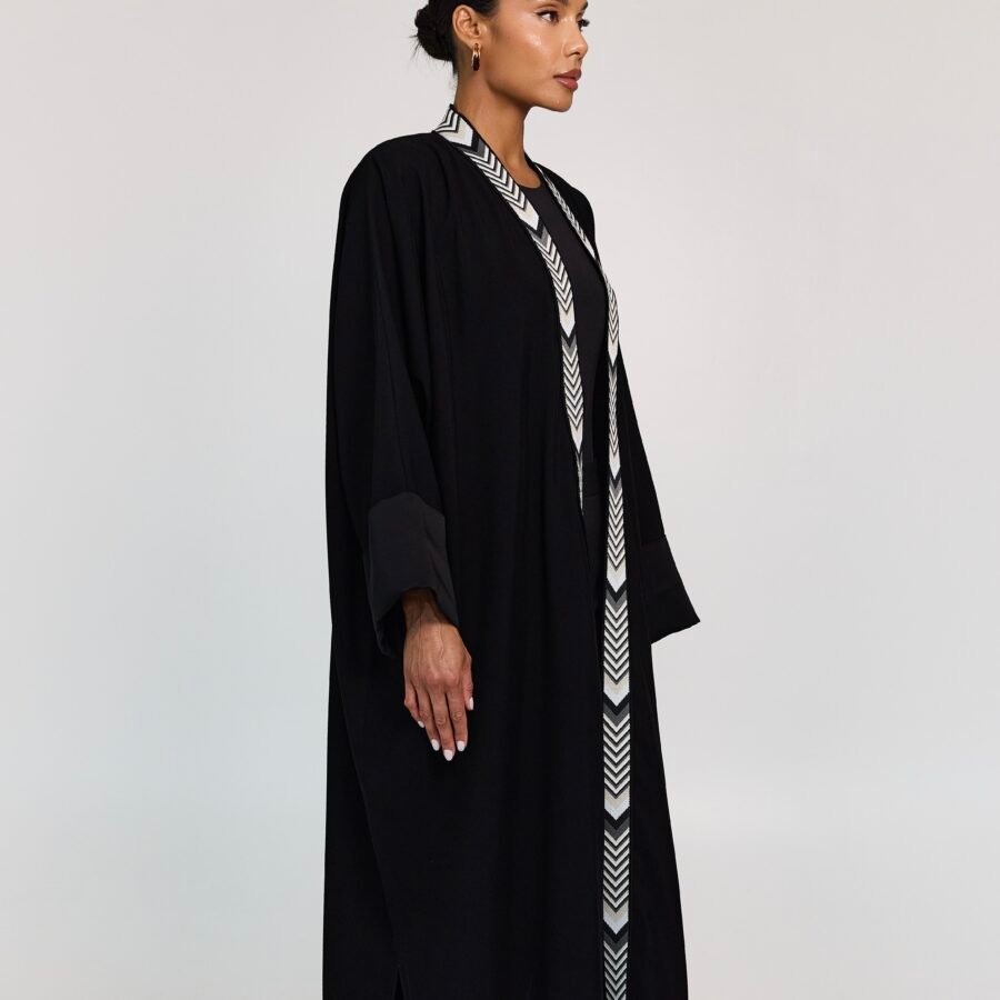 V-Form Abaya
