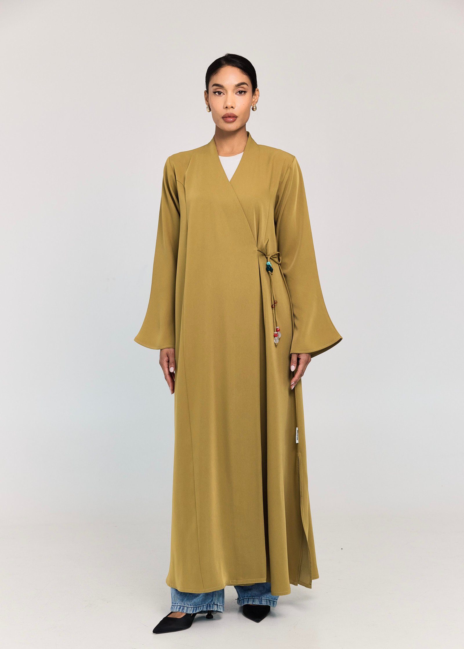 Beadline Wrap Abaya