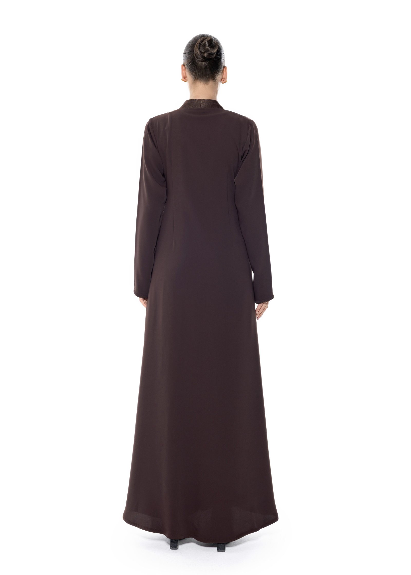 Talia Abaya (M57)