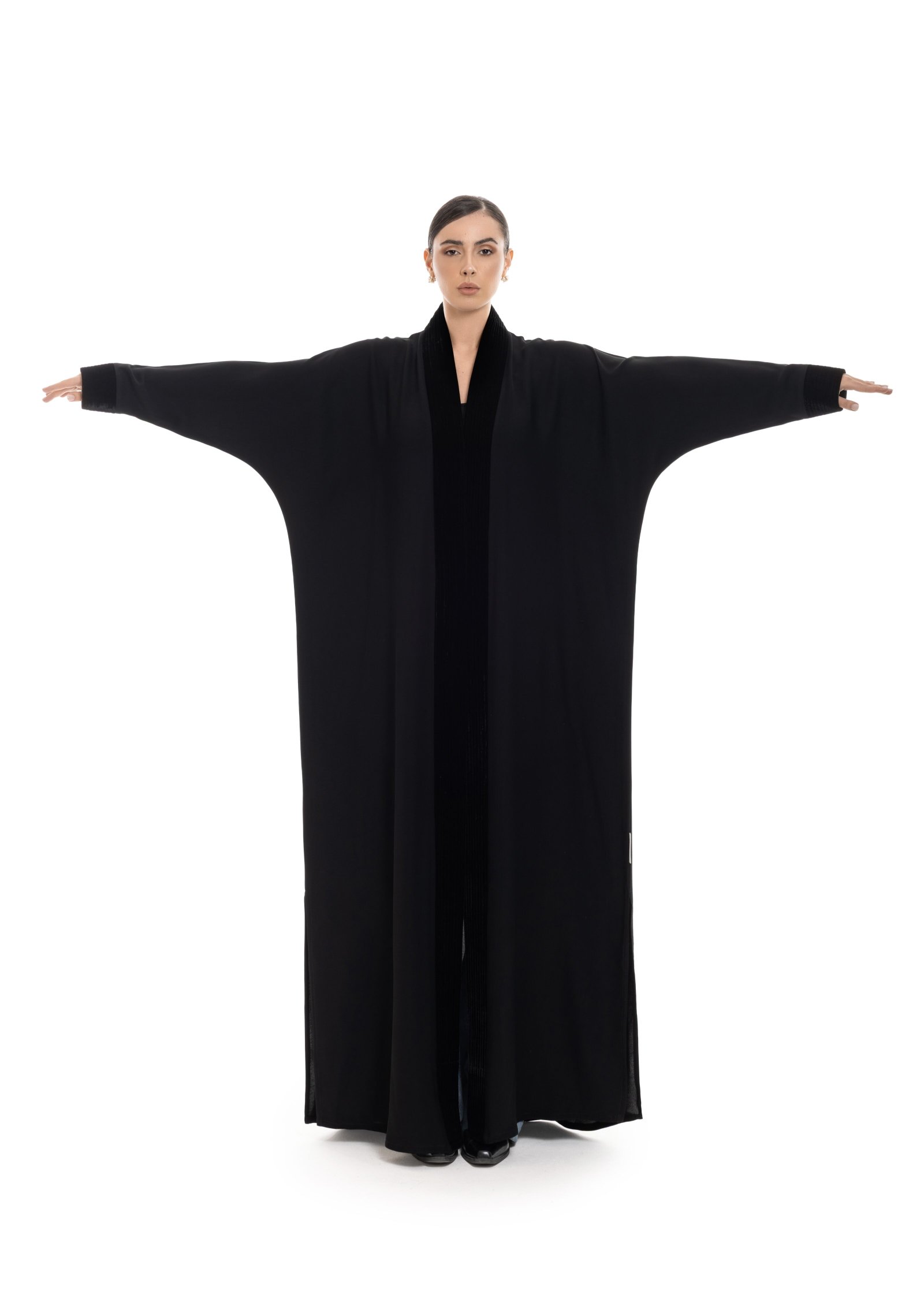 M165-4.jpg The Essential Abaya