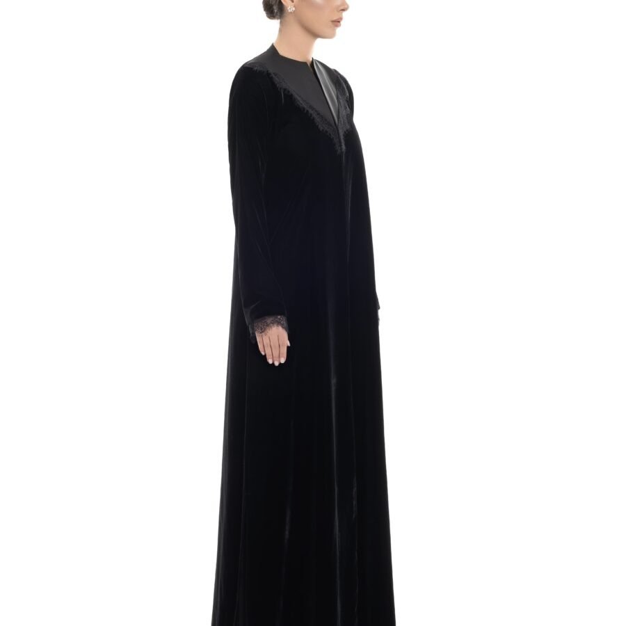 Winter Noir Abaya